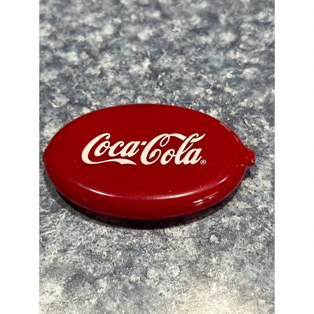Vintage Coca-Cola Red Rubber Squeeze Coin Pouch Quikoin USA Made Change Purse